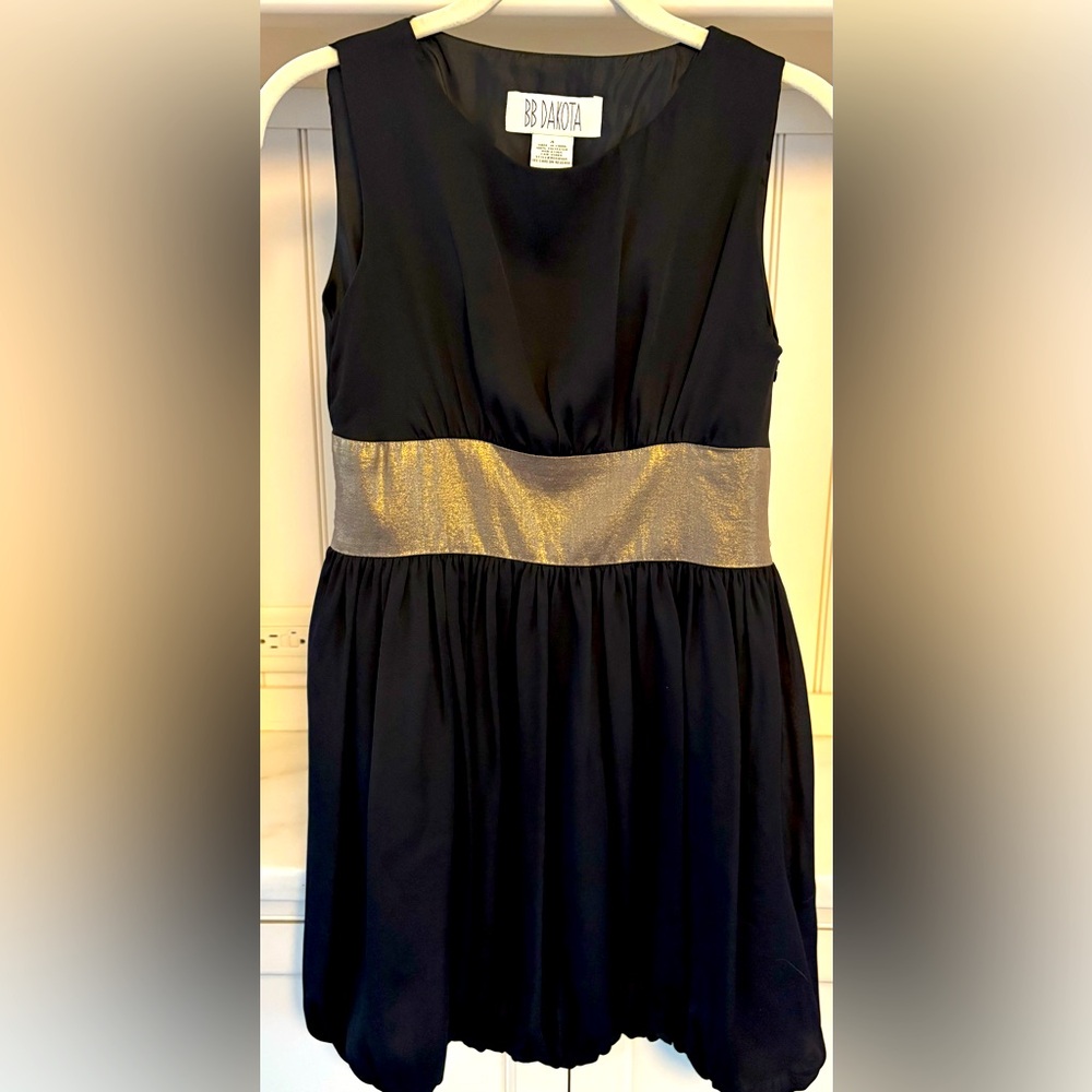 BB Dakota black mini dress with bubble skirt  - Size 4